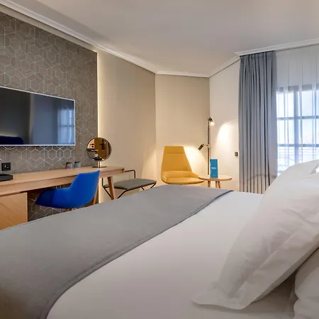 Otel Barcelo V Centenario Caces