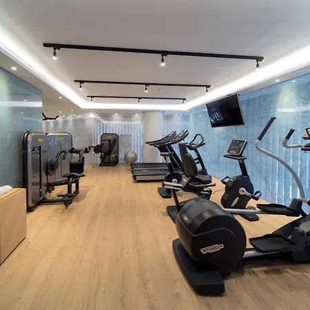 מלון Barcelo V Centenario 4*