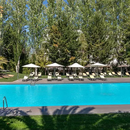 Barcelo V Centenario מלון 4*