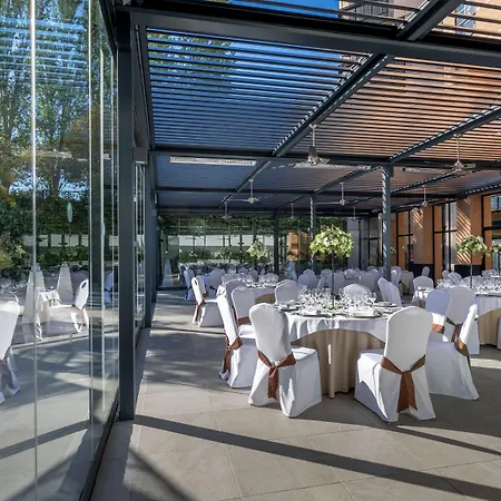 Hotel Barcelo V Centenario 4*