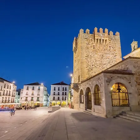 Barcelo V Centenario Caces