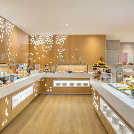 Barcelo V Centenario Hotell 4*