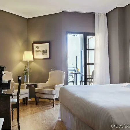 Barcelo V Centenario 4*