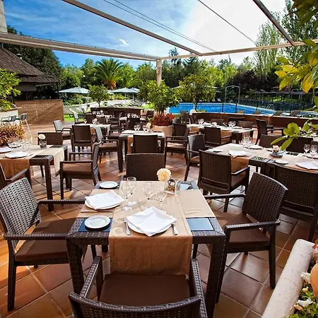 Barcelo V Centenario 4* Caces