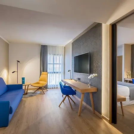 Barcelo V Centenario Hotell 4*