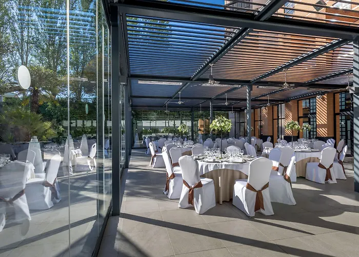 Hotel Barcelo V Centenario 4*