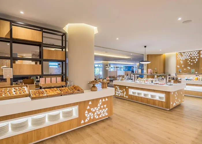 Barcelo V Centenario Hotel 4*