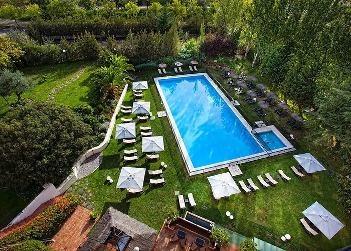 Barcelo V Centenario Hotel 4*