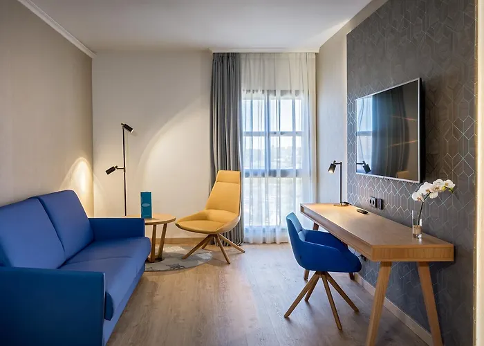 Hotel Barcelo V Centenario 4*