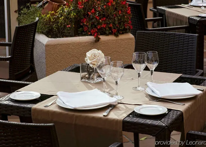 Otel Barcelo V Centenario 4*