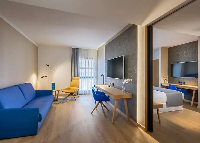 Barcelo V Centenario Hotel 4*